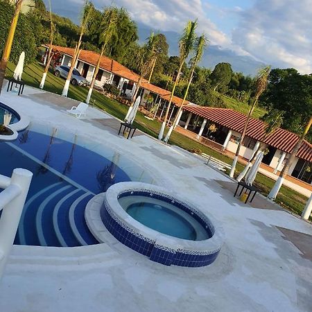 Rancho De Puerto Espejo Agrohotel Armenia  Kültér fotó